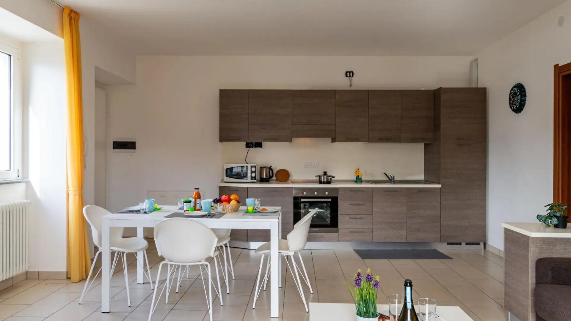 Apartment Raggio Di Sole Apartment B By Interhome Consiglio di Rumo 0*,