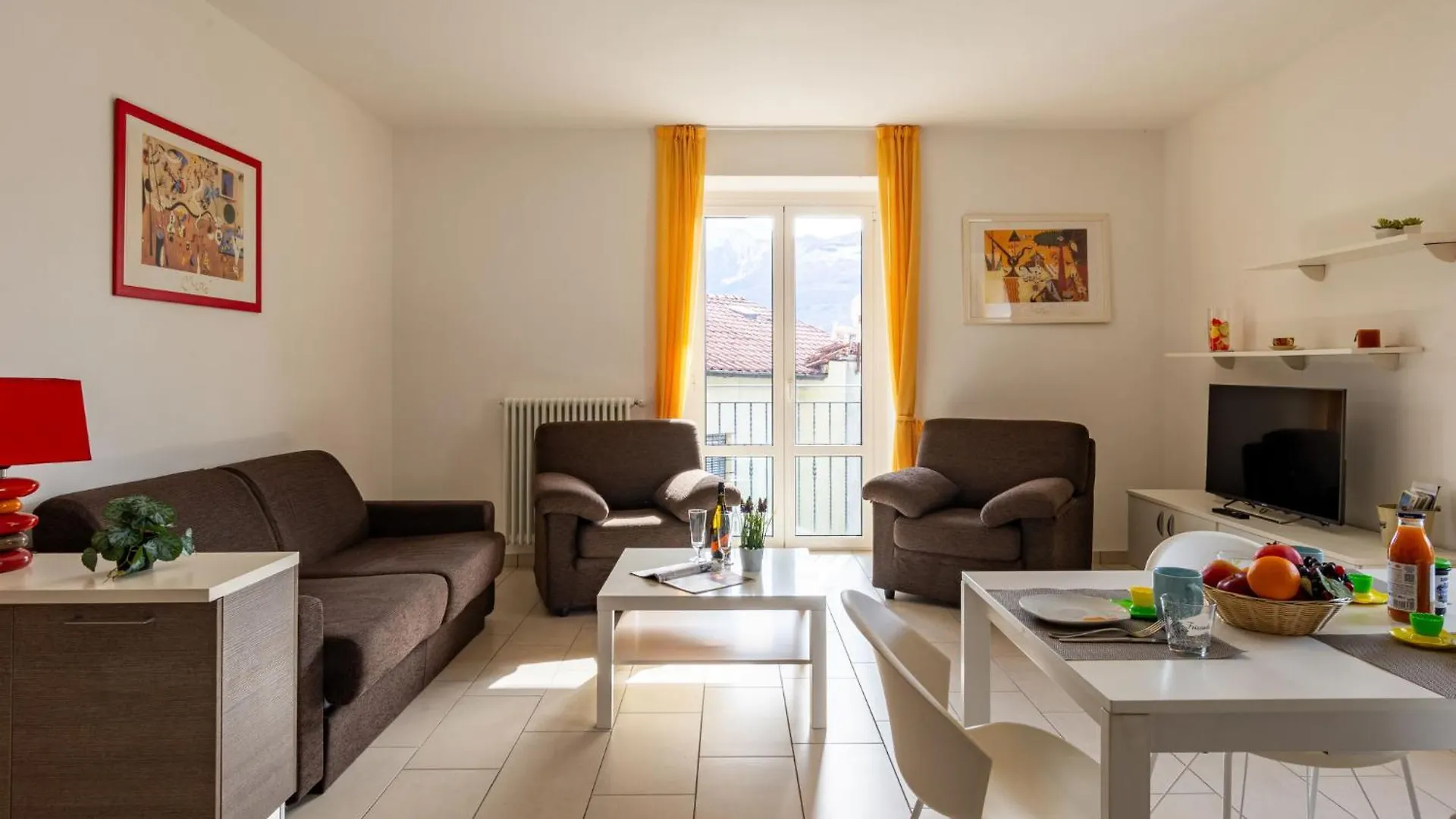 Apartment Raggio Di Sole Apartment B By Interhome Consiglio di Rumo Italien